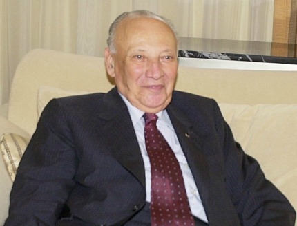 Почина Главкос Клиридис
