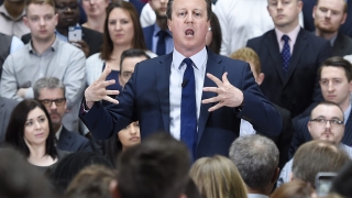 Камерън зове младите британци да гласуват срещу Brexit