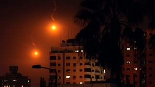 Газа обстреля Израел с ракета съобщава в Аарец Въздушна тревога