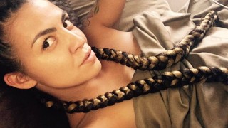 Деси Цонева се появи с нова визия За летния сезон