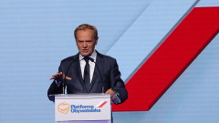 Доналд Туск уволни шефове в държавната телевизия на Полша