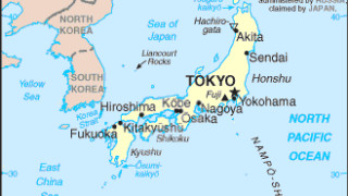 Лек автомобил се вряза в супермаркет в японския град Сапоро