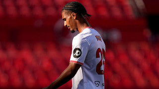 От Байер Леверкузен имат интерес към защитника на Севиля