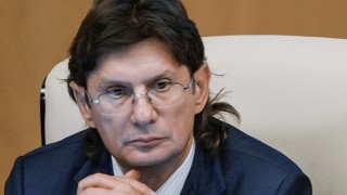 Собственикът на футболния клуб Спартак Москва Леонид Фейдун е приет