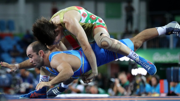 България очаква първия си медал от Мондиала по борба