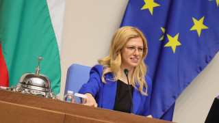 Общо 206 народни представители се регистрираха за началото на пленарното