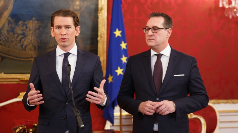 Крайнодесните в Австрия вземат ключови министерства 