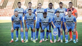 Седем двубоя от 35 rя кръг на Втора лига се изиграха