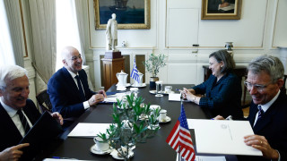 Гръцкият министър на отбраната Никос Панайотопулос е дал косвен но