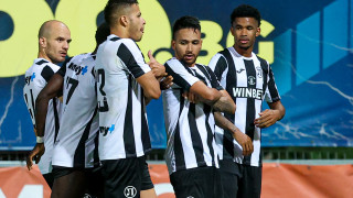 Босът на Локомотив Пловдив Адам Сотков не пропусна да поздрави