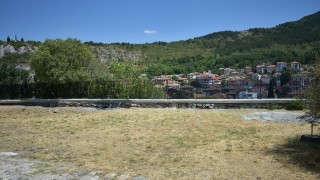 Възстановиха предпазна стена край Асеновград две години след като 13 годишно