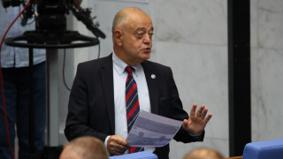 ПП подкрепя ген. Атанас Атанасов за председател на парламента от раз