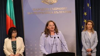 Конструктивна среща отчете на брифинг Деница Сачева С ИТН подробно обсъдили