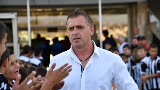 Треньорът на Локомотив Пловдив Бруно Акрапович даде обширно интервю в