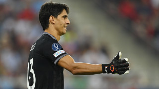 Досегашият вратар на Севиля Ясин Буну ще бъде поредното ново