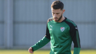 Нов футболист пристигна на проби в редиците на Локомотив Пловдив