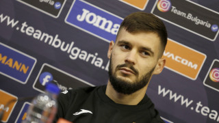 Халфът на националния отбор Кристиян Малинов говори пред медиите преди