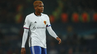 Английският гранд Ливърпул е фаворит за подписа на бранителя на