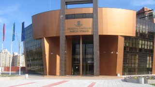 Граждани на Пловдив сигнализират че се руши кметството в жилищния