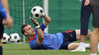 Байерн също поиска Акинфеев