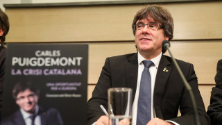 Бившият лидер на Каталуния Карлес Пучдемон призова хората в испанската провинция