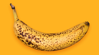 Тъмни петна възрастови петна слънчеви петна независимо от естетството