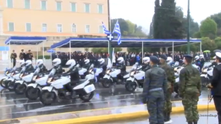 Служителите на новия преструктуриран отряд Делта на гръцката полиция ще