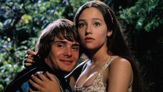 Двамата главни актьори от емблематичния филм Ромео и Жулиета неочаквано