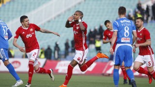 ЦСКА прибира над 3 милиона евро от китайци за Каранга, а Фернандо - огромна заплата 