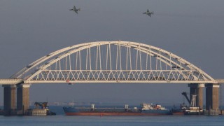 Сблъсъкът между Русия и Украйна в Керченския проток заплашва износа през Черно море