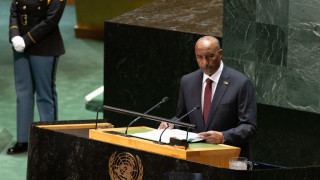 Началникът на сухопътните войски на Судан Абдел Фатах ал Бурхан заяви