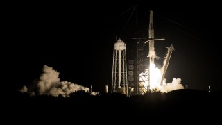 Съвместна мисия на Axiom Space и SpaceX изведе успешно в