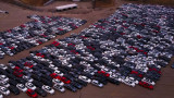 Огромни "гробища" за коли Volkswagen от Дизелгейт в САЩ (ВИДЕО)