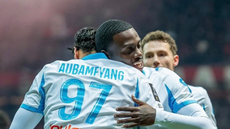 Олимпик Марсилия разгроми Ница в Средиземноморското дерби и поведе във Франция