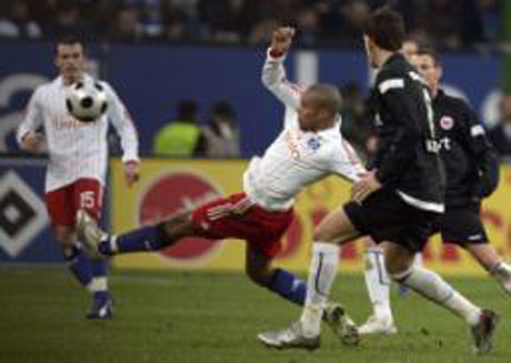 Хамбургер с лекота надигра Айнтрахт