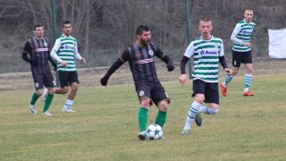 Нефтохимик започна серията си от зимни контроли с победа На