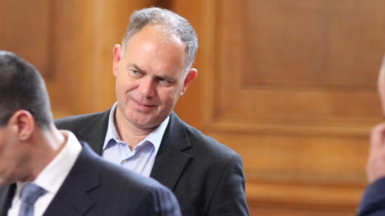 Според Кадиев Иванчева не става за кмет