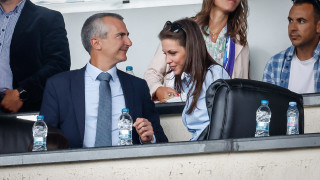 Министърът на младежта и спорта Димитър Илиев е имал среща