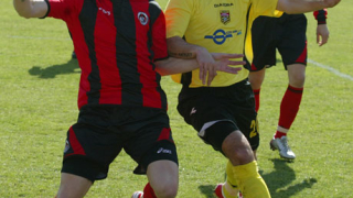 Локо (Сф) губи опитен защитник за старта на полусезона