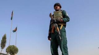 Афганистан иска да купи руски хеликоптери  и да преговаря с талибаните