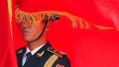 Борбата с корупцията свива приходите на китайските военни компании