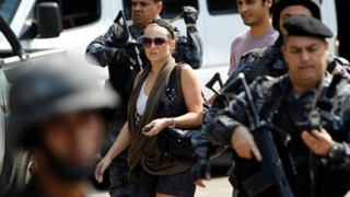 Въоръжени взеха заложници в хотел в Бразилия 