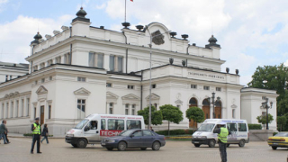 Парламентът отказа да намали ДДС-то за лекарствата