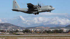 Турски военно-транспортен самолет е обстрелван в Судан
