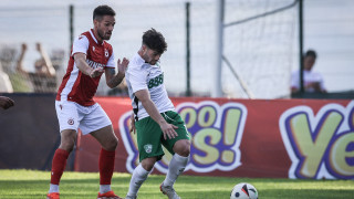 Левият бек на ЦСКА Мика Пинто в събота започна като