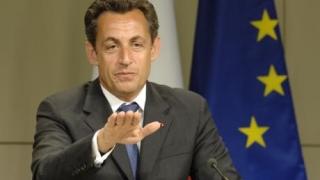 Саркози се отказа от бойкот на олимпиадата