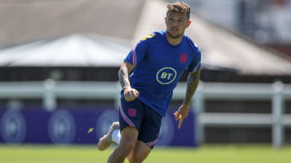 Атлетико (Мадрид) си хареса бек на Норич за заместник на Киърън Трипиър