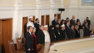 Местан обиден, че Радев не поздравил всички духовни водачи