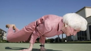 Доказателства, че старостта не е порок! (СНИМКИ)