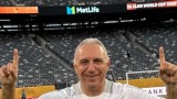  Христо Стоичков участва в мач на легендите